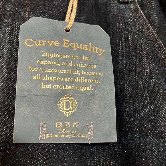 NWT Women’s Democracy Ab Solution High Rise Straight Step Hem Dark Blue Jeans - Picture 5 of 11